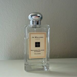 Jo Malone Nectarine Blossom & Honey Cologne with Silver Cap perfume